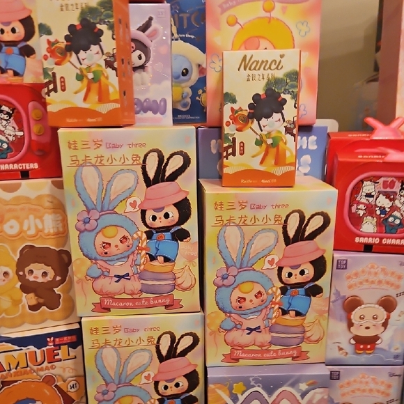 PICK 1 BLIND BOX - Picture 9 of 10